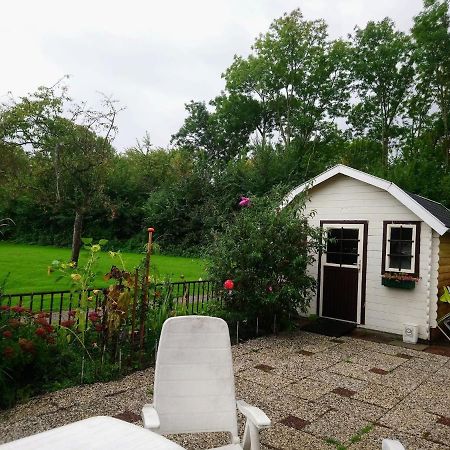 Holiday Home In Noordwijkerhout With Terrace Close To A Lake Bagian luar foto